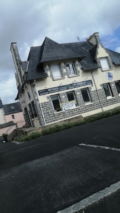Le Chat Bleu, Chambre d'Hôtes à Plounévez-Quintin