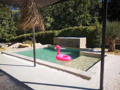 Le Petit Mas Des Ailes, Location De Vacances à Ollières
