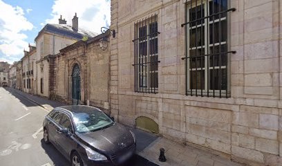 Depringles home, Chambre d'Hôtes à Dijon