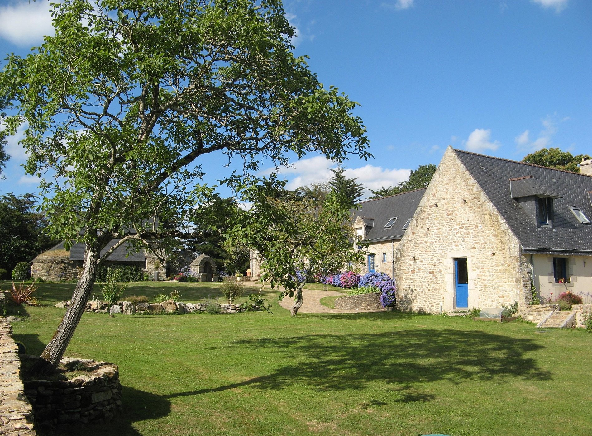 Domaine du Puits Saint Pierre, Chambre d'Hôtes à Treffléan