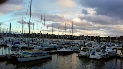 Villa Beau Séjour Perros, Location de Vacances à Perros-Guirec