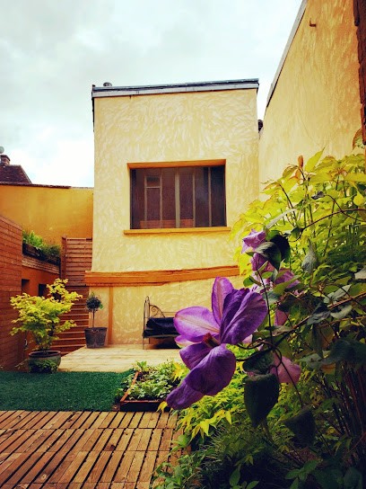 Chambres d'hôtes - La Puysæ, Chambre d'Hôtes à Saint-Sauveur-en-Puisaye