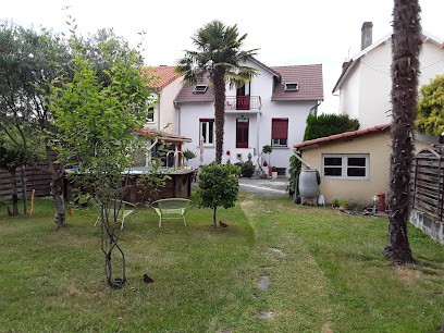 La Maison De Sylvie, Chambres D'hôtes, Chambre d'Hôtes à Tarbes