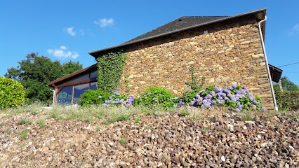 Logis Du Maronnier, Chambre d'Hôtes à Perpezac-le-Noir