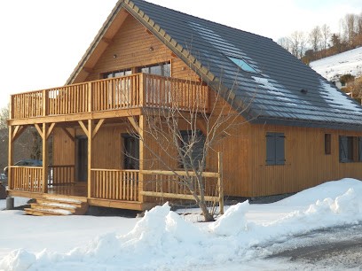 Chalet D'Auvergne, Location de Vacances à Murat-le-Quaire