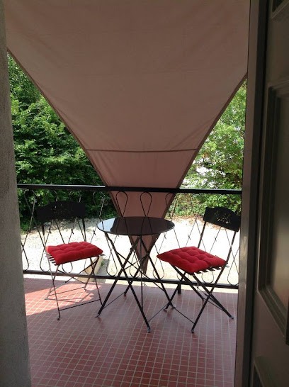 Appart Hôtel Jean Douce, Location de Vacances à Marmande