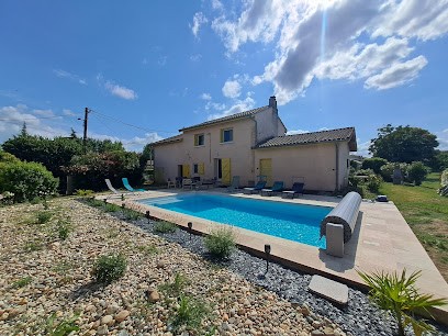 gîte du pêcheur, Location de Vacances à Damazan