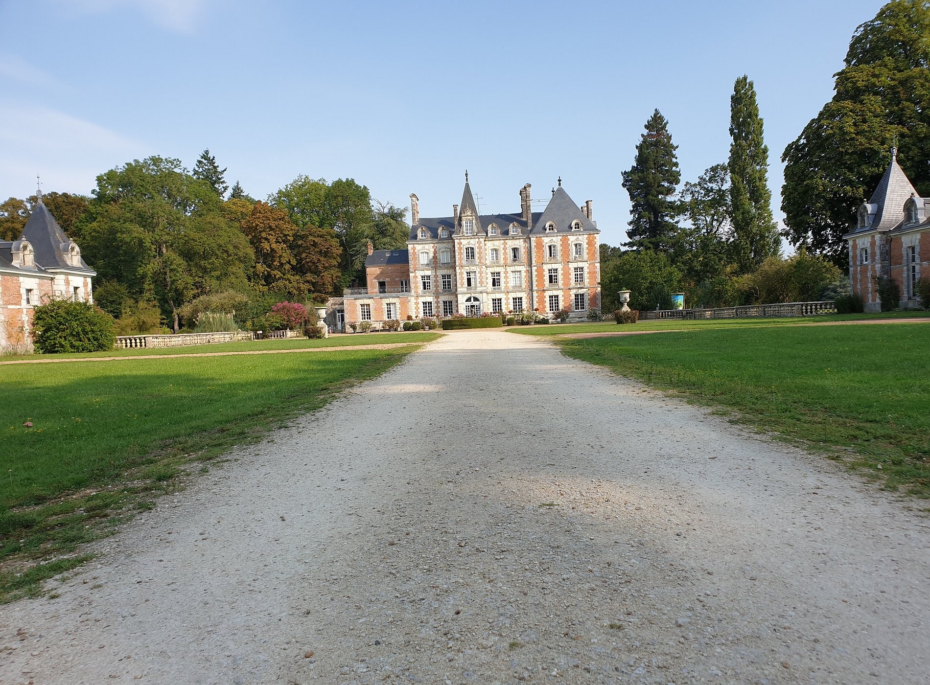 Chateau de Rocheux, Chambre d'Hôtes à Fréteval