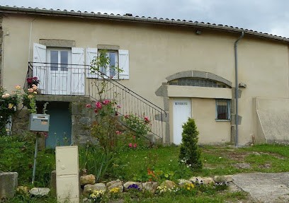 Chez Marie et Domn : Location maison de vacances avec piscine Puy-de-Dôme, Location de Vacances à Fayet-le-Château