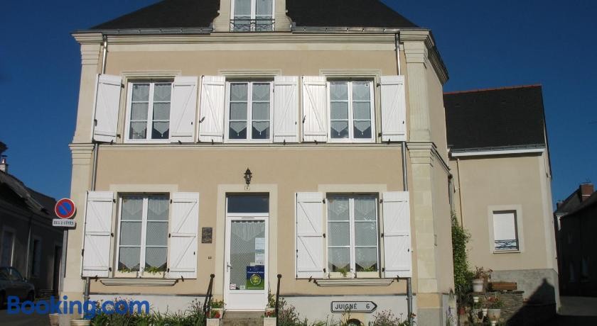 La Maison d'Héloïse - Chambres d'hôtes, Chambre d'Hôtes à Longuenée-en-Anjou