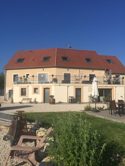 ROYAUME DES BULLES, Chambre d'Hôtes à Lignol-le-Château