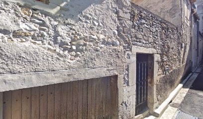 Chambres Des Cordeliers, Chambre d'Hôtes à Valréas