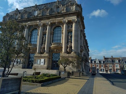 Les Secrets Des Loges, Chambre d'Hôtes à Calais