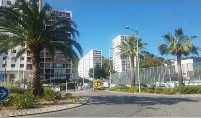 Private Room. Sea View. Tram On Site 12 Minutes From The Nice Train Station. Chambre Privé Vue Mer. Tramway Sur Place à Seulement 12 Minutes De La Gare De Nice ., Chambre d'Hôtes à Nice