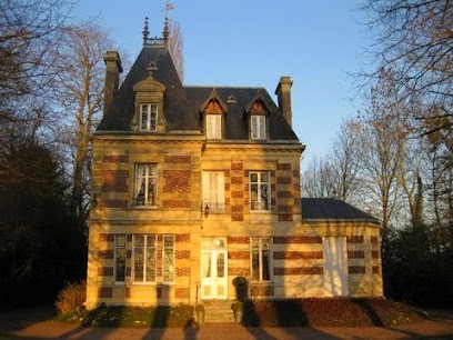 Château De Launay, Chambre d'Hôtes à Méry-Bissières-en-Auge