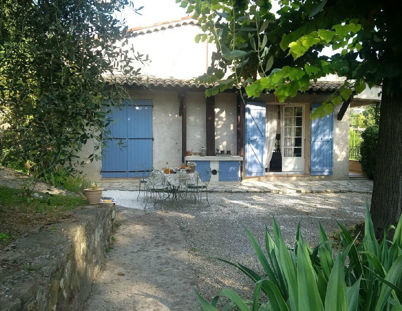 Maison Le Retour, Chambre d'Hôtes au Rouret