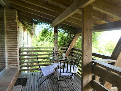 Gîte Piscine Toulouse : La Tabernole, Chambre d'Hôtes à Montbrun-Lauragais