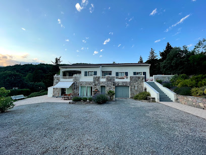 Naomi Rogalska, Location De Vacances à Saint-Pons-de-Thomières