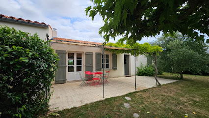 Gîte Les Guillaudes, Location De Vacances à Sainte-Soulle