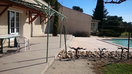 Jacambra, Chambre d'Hôtes à Lédenon