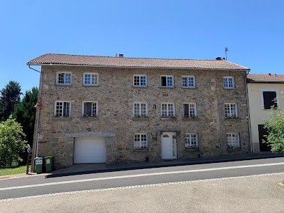 Les Vergers de Louise, Chambre d'Hôtes à Thiolières
