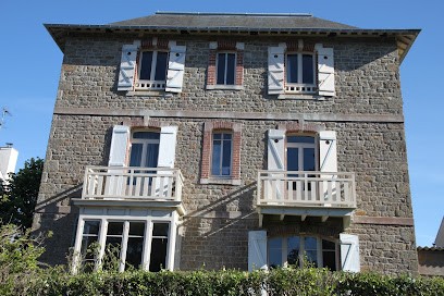 Villa Les Embruns, Location de Vacances à Saint-Lunaire