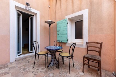 Appartement Mico le bleu et le vert, Location de Vacances à Sanary-sur-Mer