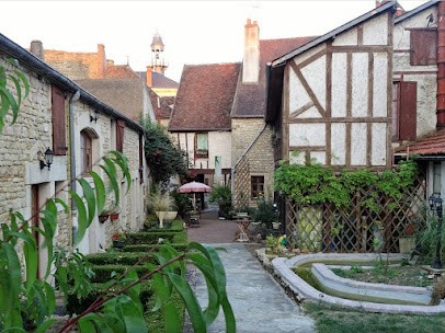 Relais fleuri 58, Chambre d'Hôtes à Tannay