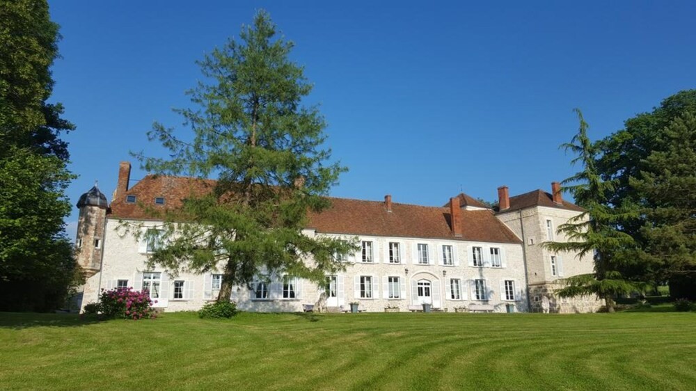 Chateau de Cuisles, Chambre d'Hôtes à Cuisles