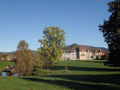 Château D'ettevaux, Chambre D'hôtes à Poil