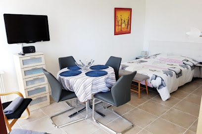 Les Studios M De Gréoux, Location De Vacances à Gréoux-les-Bains