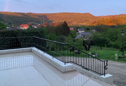 Longue Vue - Maison D'hôtes En Arbois, Chambre D'hôtes à Arbois