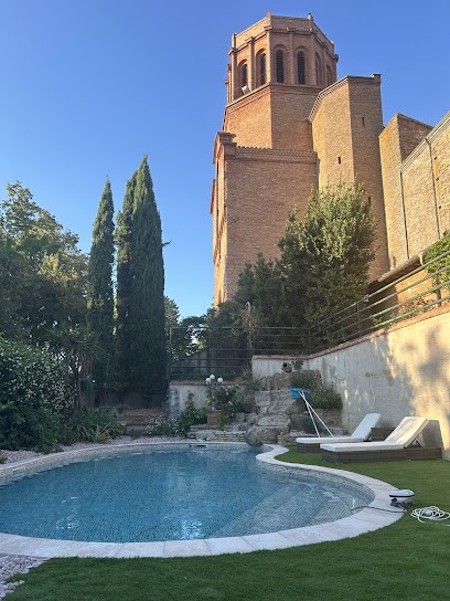 Le Prieuré - Chambres d'hôtes avec spa privatif, Maison d'Hôtes à Verfeil