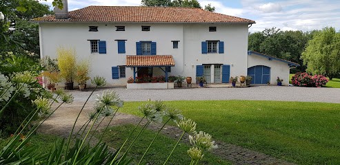 Bidachuna Chambres d'hôtes, Chambre d'Hôtes à Saint-Pée-sur-Nivelle
