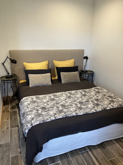 Le Moulin de Riottier, Chambre d'Hôtes à Jayat