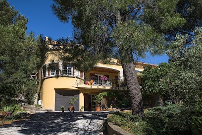 Lou Roucas, Chambre d'Hôtes à Aramon