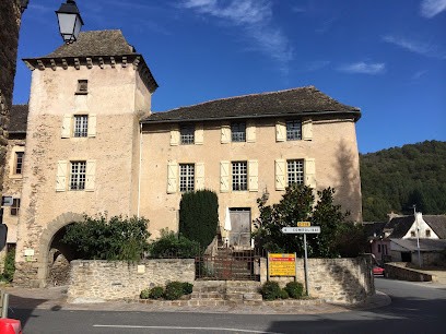 Portail Haut, Chambre d'Hôtes à Prévinquières