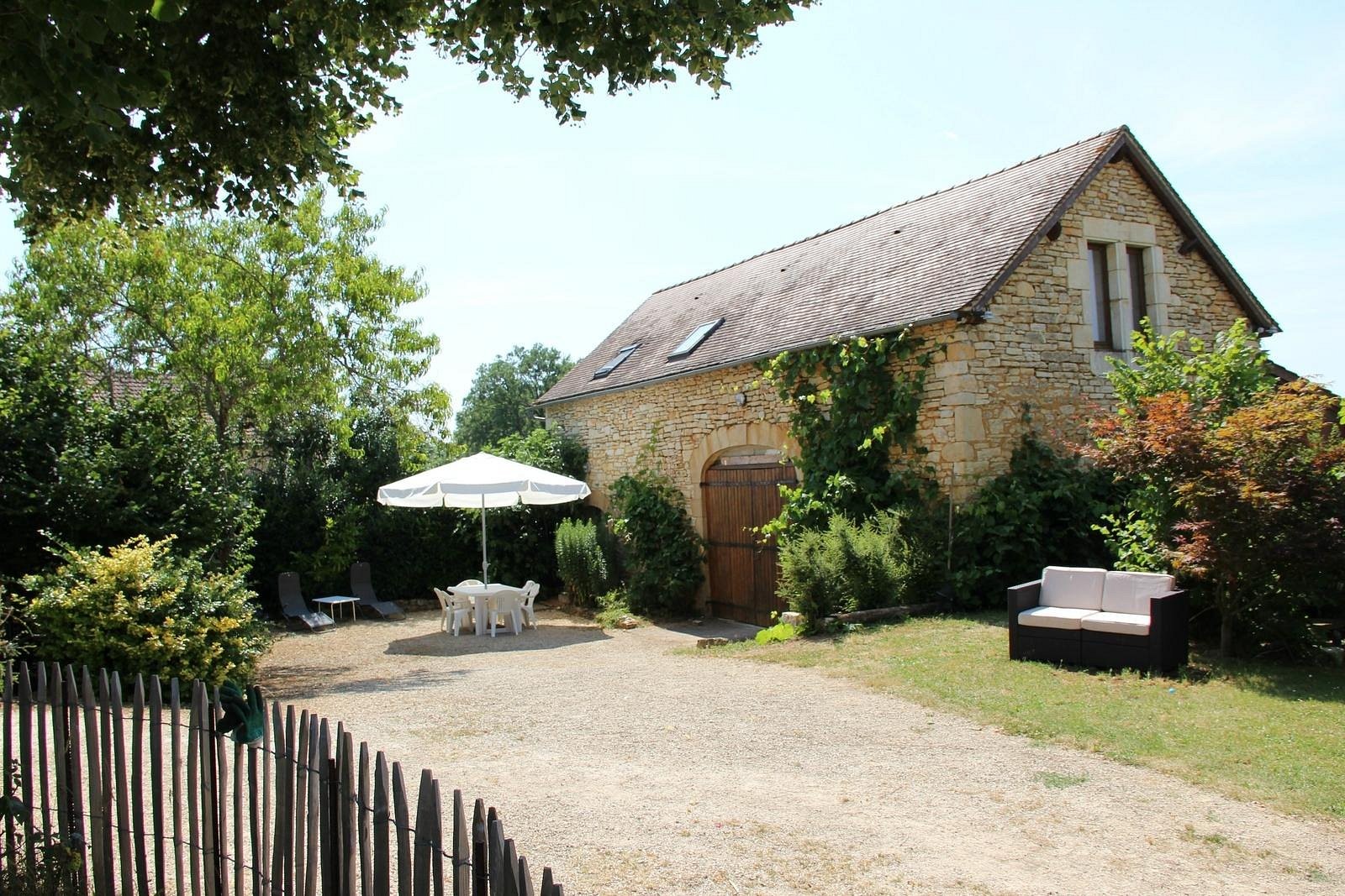 Abcdaire b&b, Chambre d'Hôtes à Dégagnac