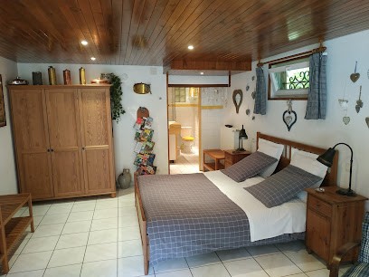 Chambres D'hôtes Au Canal - Annick Et Bernard Reiffsteck, Chambre d'Hôtes à Illkirch-Graffenstaden