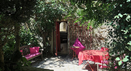 Le Mas De Vezenobres | Gîte Cevennes | Location Vacances Cevennes | Gites Le Vigan, Chambre D'hôtes au Vigan