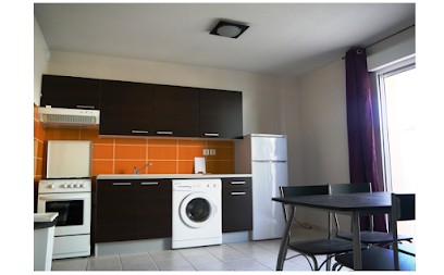 Les Villagines Appart'Hôtel - Rousset, Location de Vacances à Fuveau