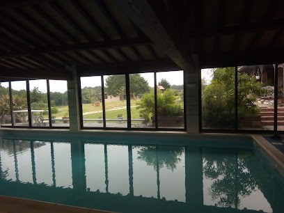 GITE MAISON NEUVE - ECHOURGNAC, Location de Vacances à Échourgnac