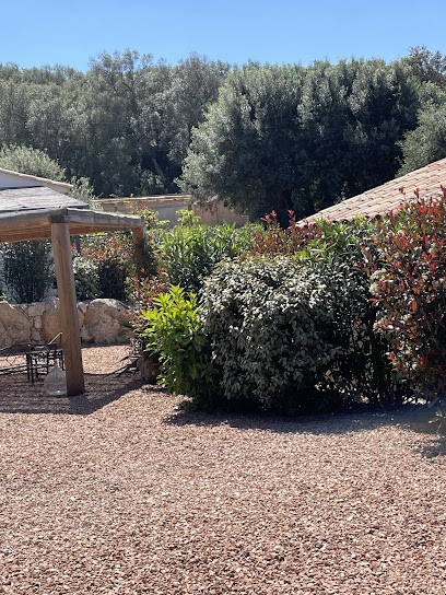 Patios di pruno, Location de Vacances à Figari
