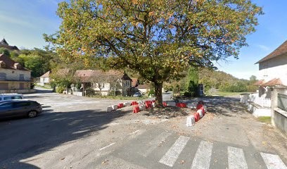 Dordogne Holiday Villas, Location de Vacances à Peyrilles