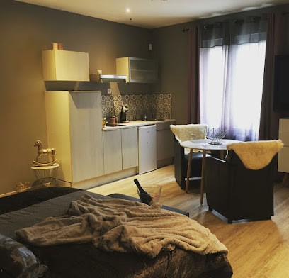 Le Cocoon, Chambre d'Hôtes à Sernhac