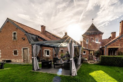 AU REPOS DE LA LICORNE, Chambre d'Hôtes à Gommegnies