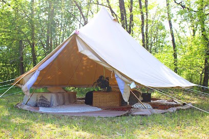 Tente Tipi De La Plaine, Location de Vacances à Penne