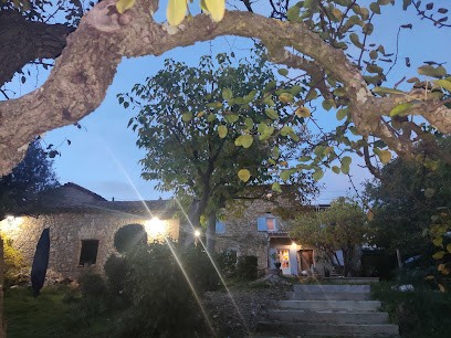 Magnanerie Le Mas d Elise, Chambre d'Hôtes à Boisset-et-Gaujac