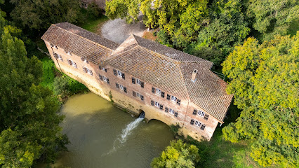 Le Moulin De Cazaux-Savès, Chambre D'hôtes à Cazaux-Savès