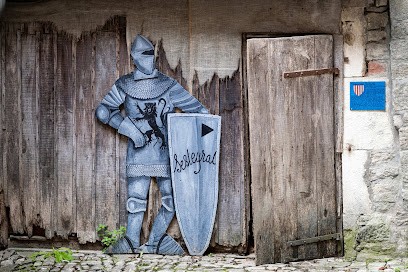 Maison De Sévérac - La Suite Des Consuls, Chambre d'Hôtes à Sévérac d'Aveyron